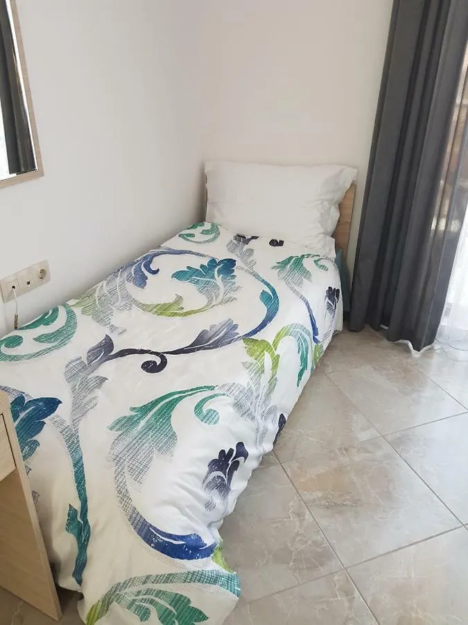 Guesthouse Odesos Sozopol 2*,