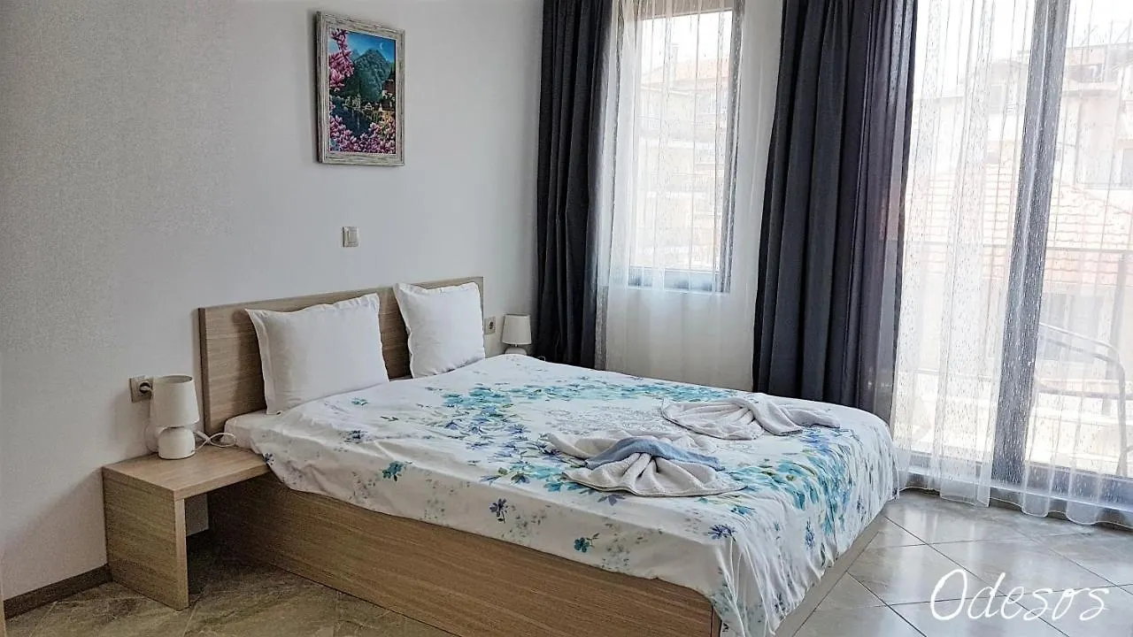 Guesthouse Odesos Sozopol 2*,